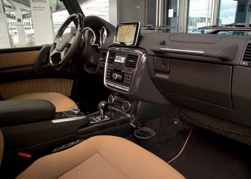 Mercedes-Benz-G-Class-2016-1280-2d