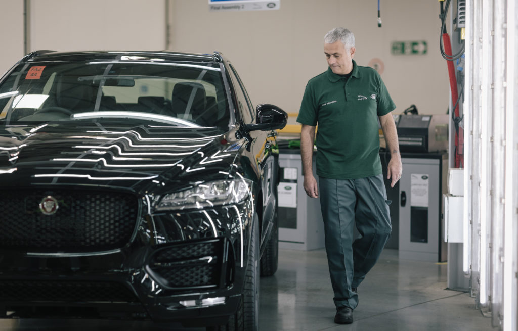 Mourinho f-pace (12)