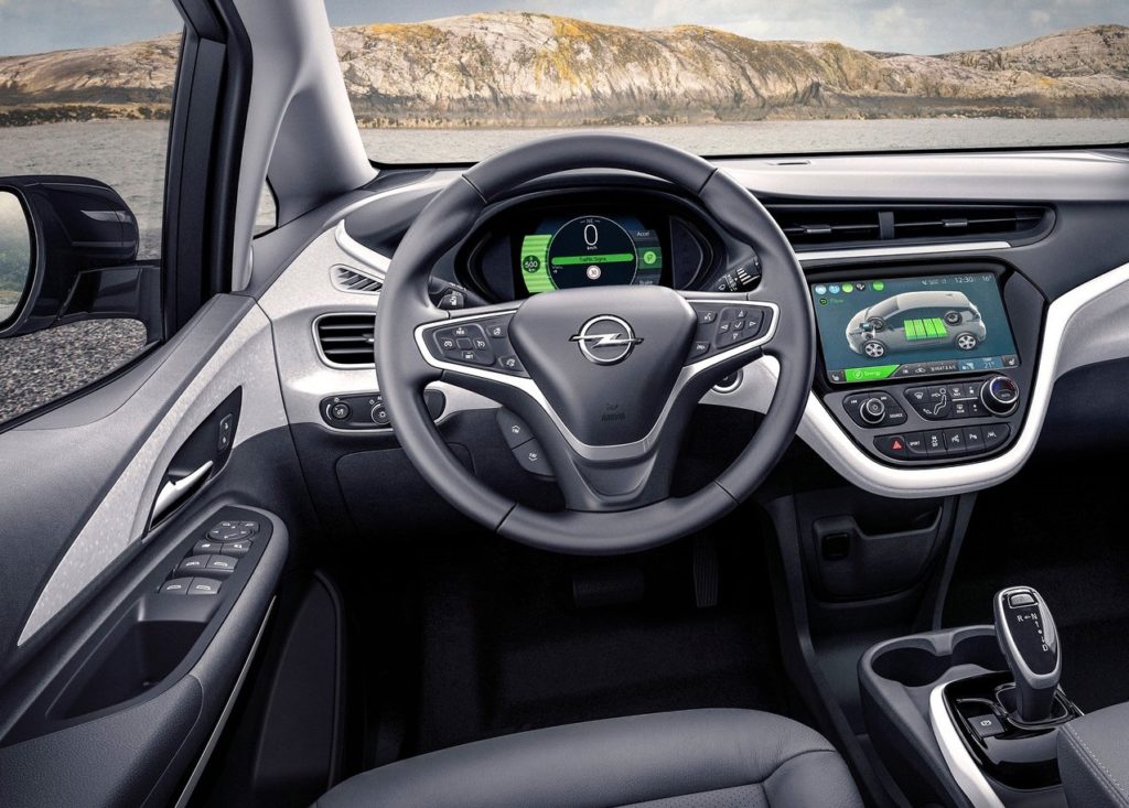 Opel-Ampera-e-2017-1280-61