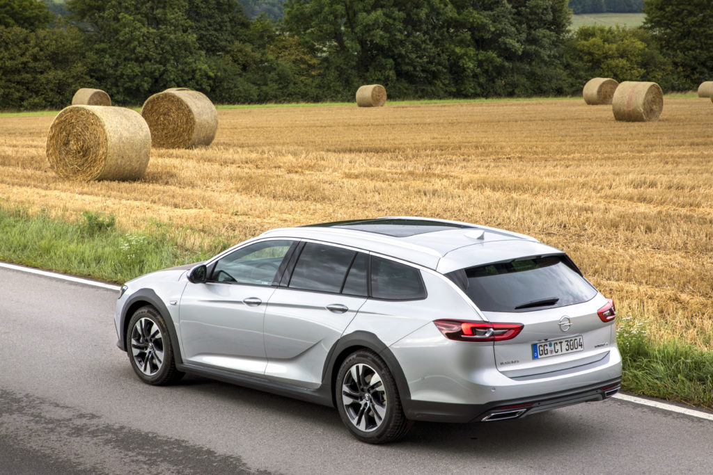 Opel Insignia Country Tourer