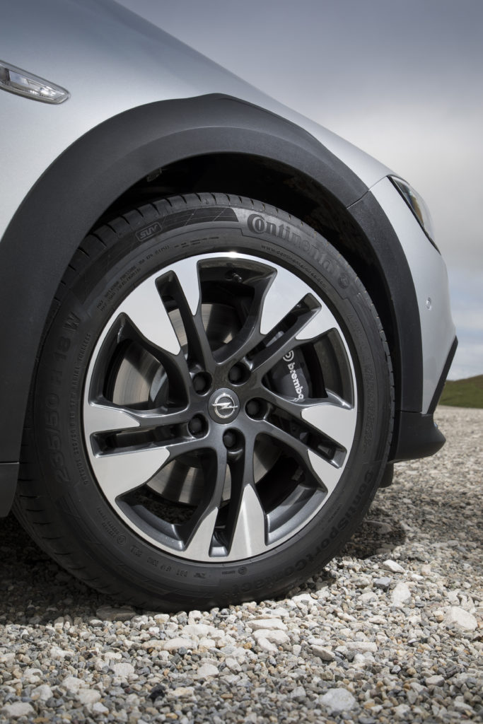 Opel Insignia Country Tourer
