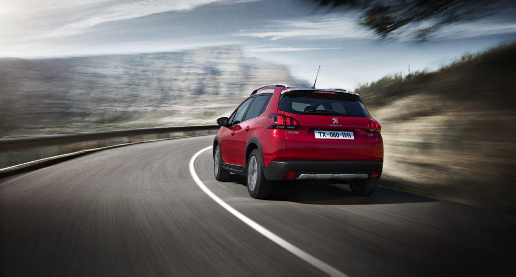 PEUGEOT_2008_1802PC107
