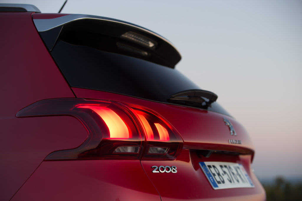 PEUGEOT_2008_TESTDRIVE_1506TC201