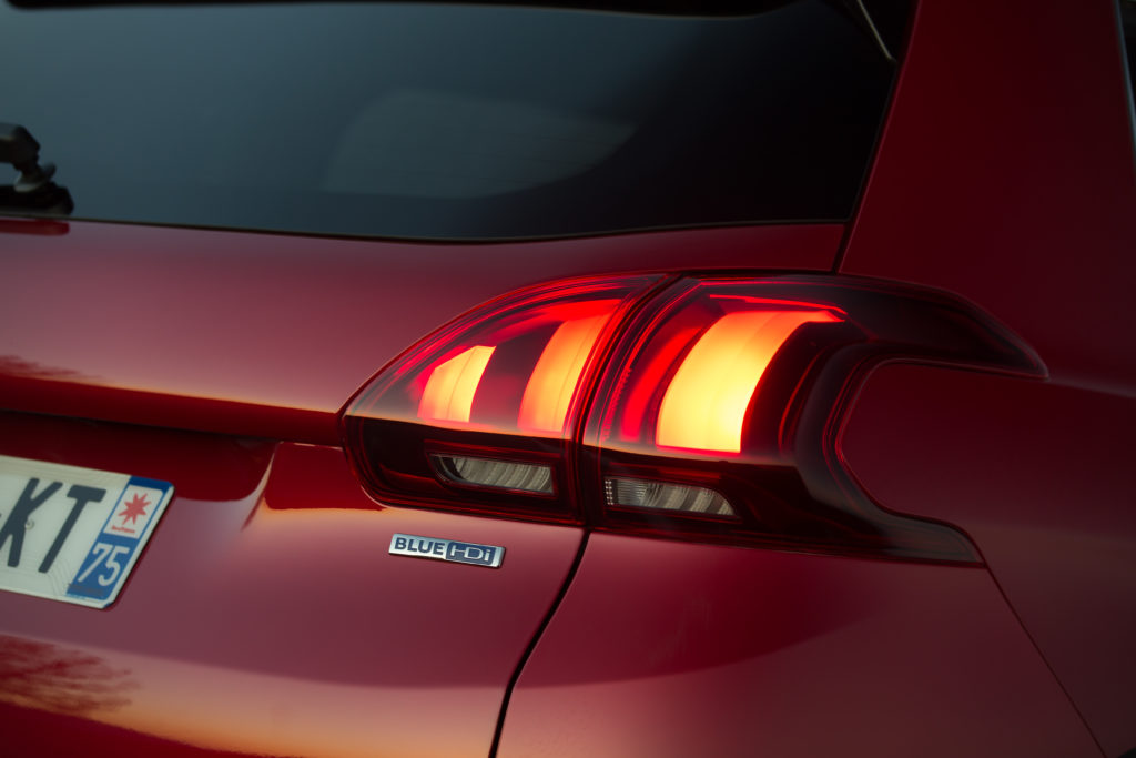 PEUGEOT_2008_TESTDRIVE_1506TC204