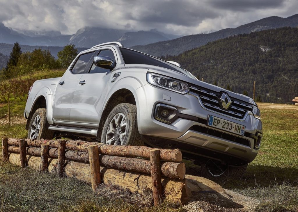 Renault-Alaskan-2017-1280-13