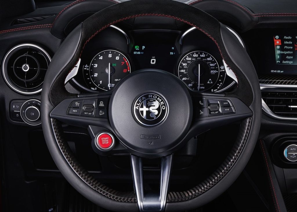 Stelvio quadrifoglio (8)