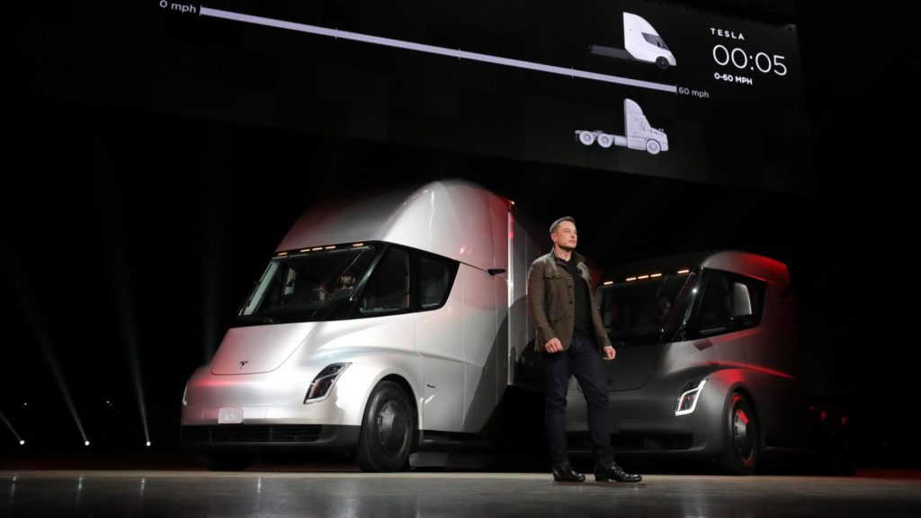 Tesla Semi (2)