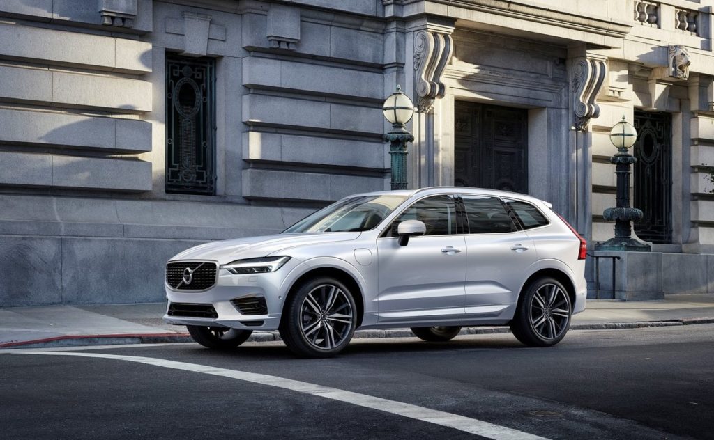 Volvo-XC60-2018-1280-0a