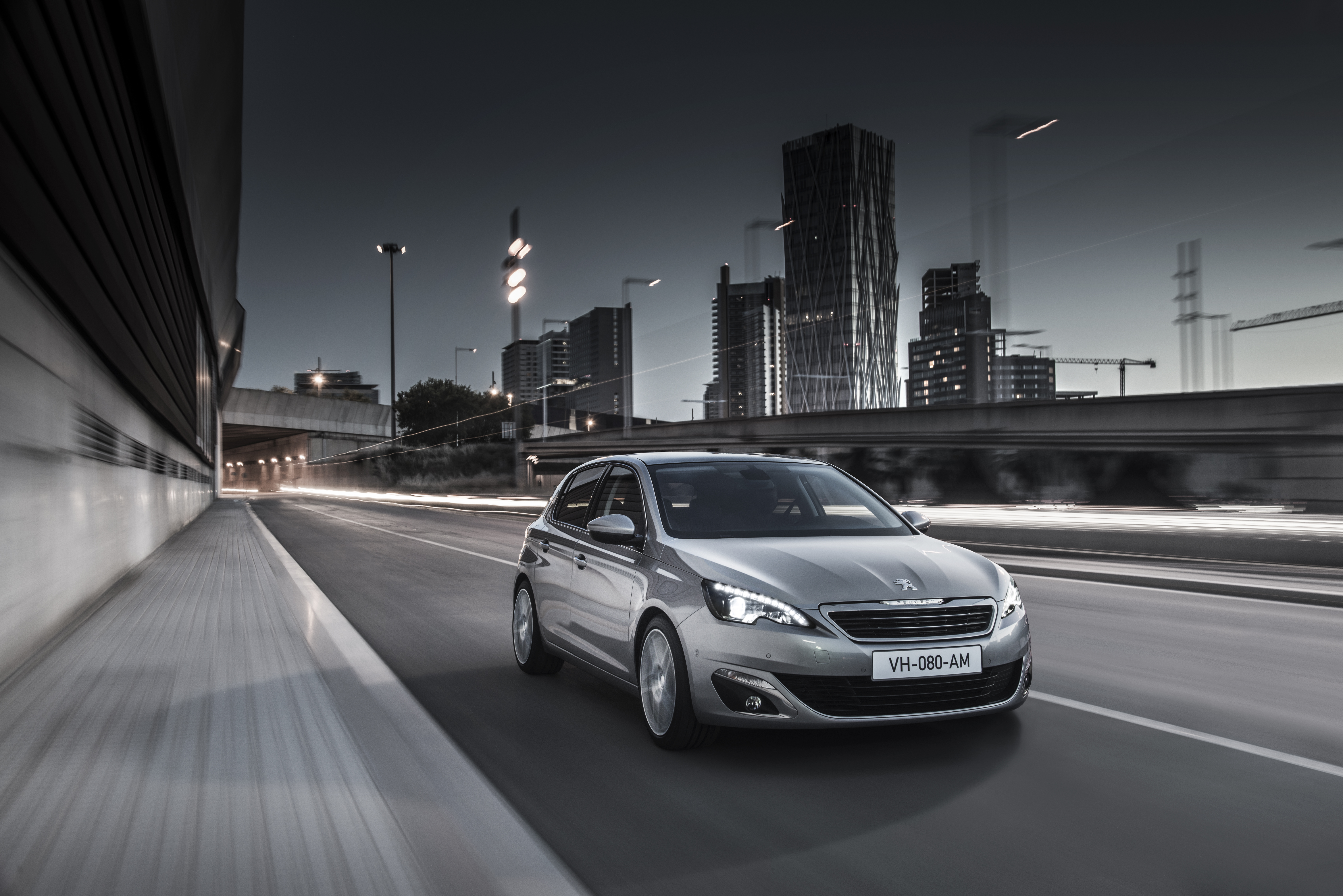 Peugeot 308 Active 1.6 BlueHDI 120cv – Ensaio thumbnail