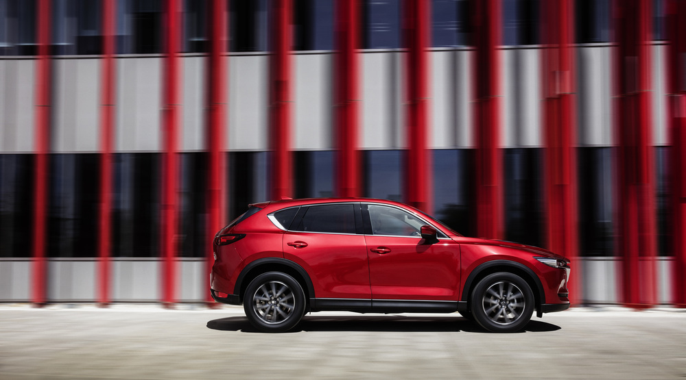 All-new-CX-5_BCN-2017_Action_16