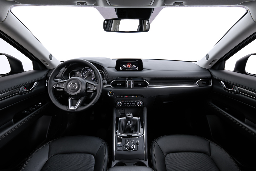 All-new-CX-5_BCN-2017_Interior_13