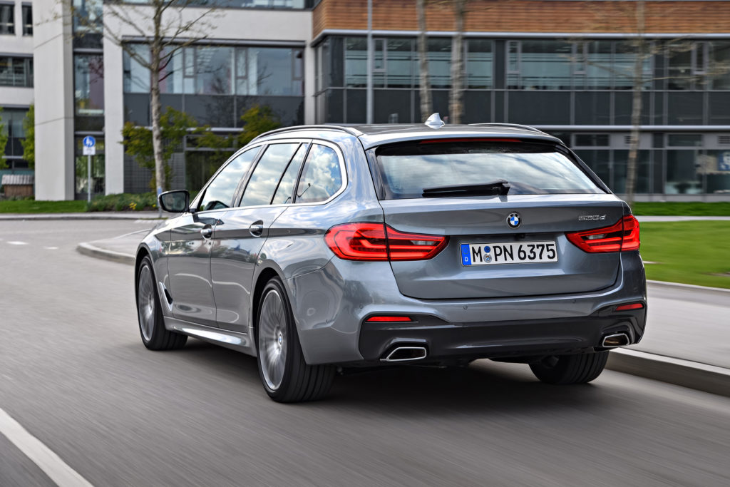 P90258757_highRes_the-new-bmw-5-series