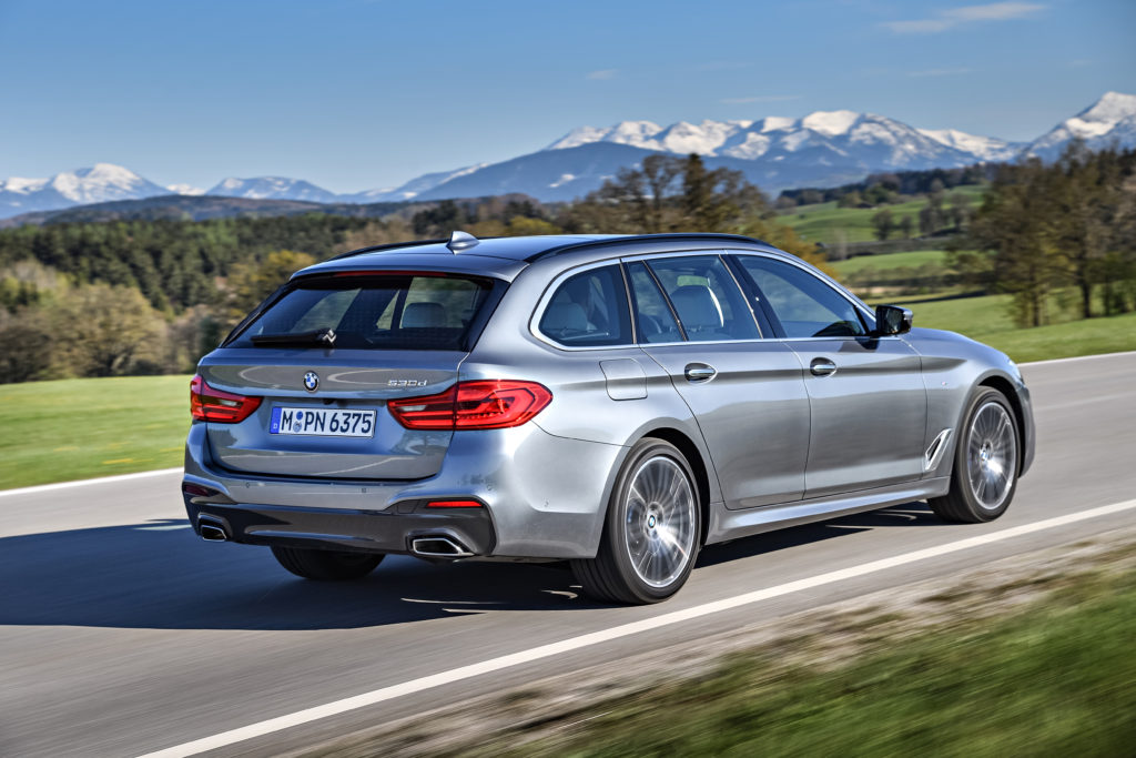 P90258763_highRes_the-new-bmw-5-series