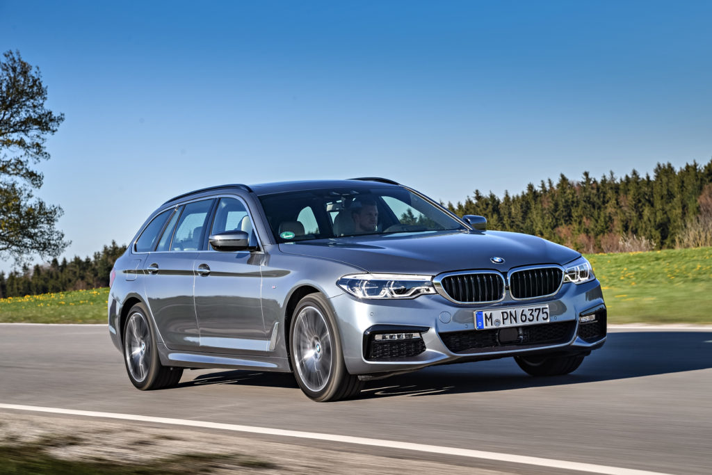 P90258765_highRes_the-new-bmw-5-series