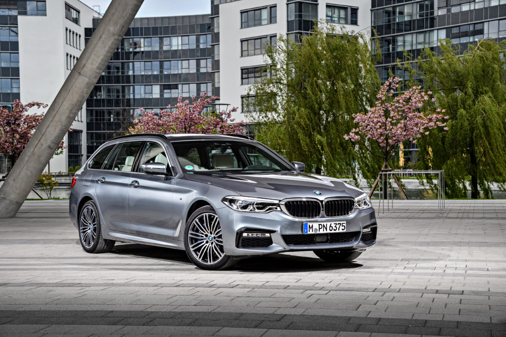 P90258766_highRes_the-new-bmw-5-series