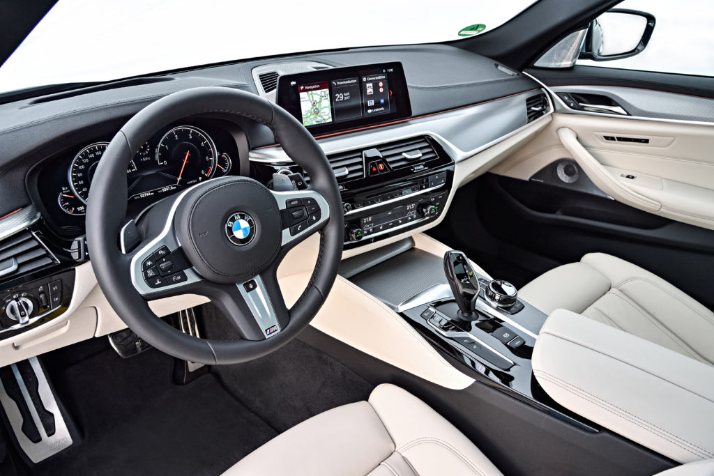 P90258783_highRes_the-new-bmw-5-series