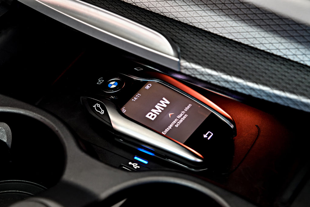 P90258793_highRes_the-new-bmw-5-series