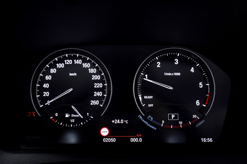 P90269935_highRes_the-new-bmw-2-series