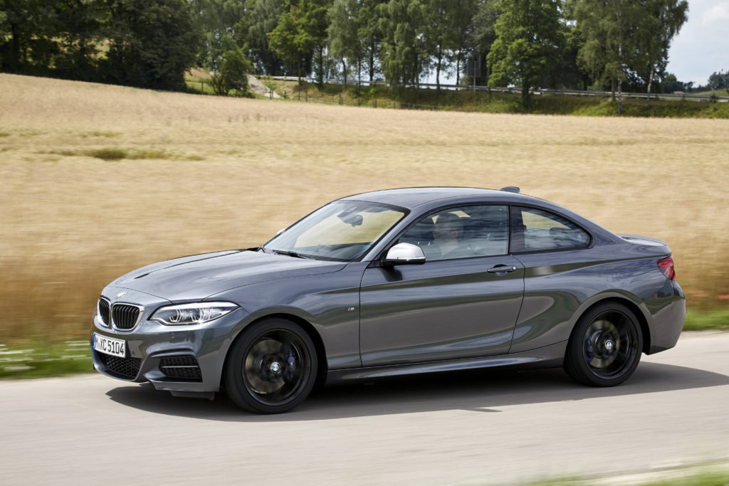 P90270011_highRes_the-new-bmw-2-series