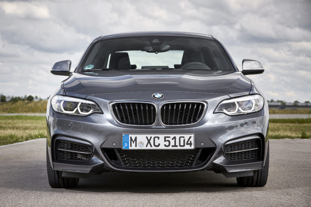 P90270029_highRes_the-new-bmw-2-series