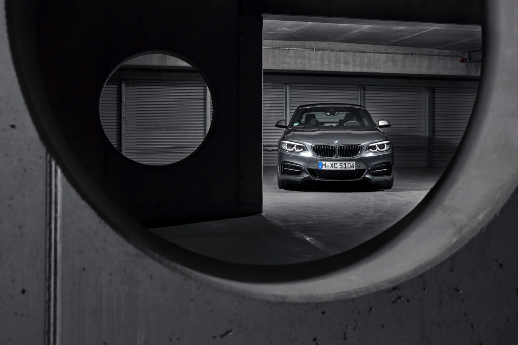 P90270039_highRes_the-new-bmw-2-series