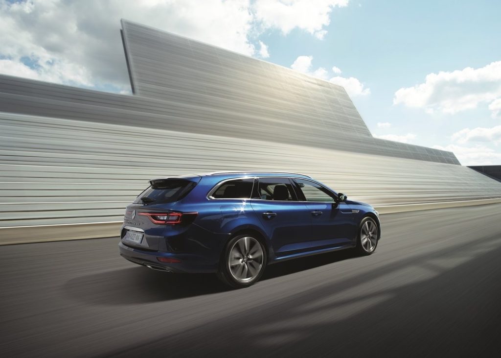 Renault-Talisman_Estate-2016-1280-27