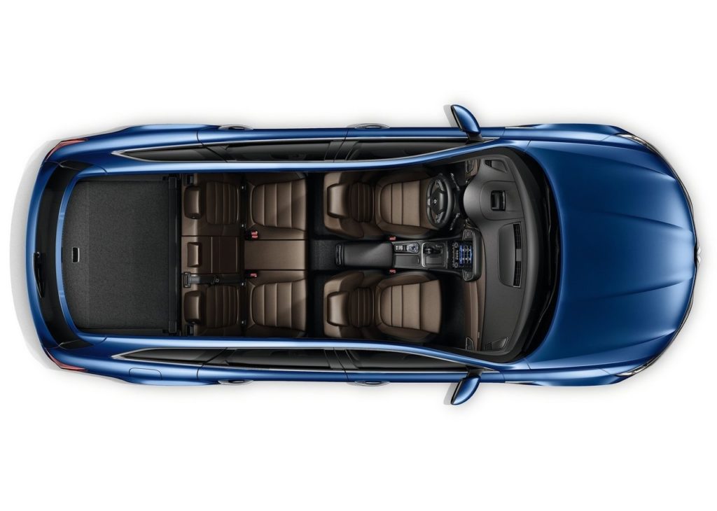 Renault-Talisman_Estate-2016-1280-4b