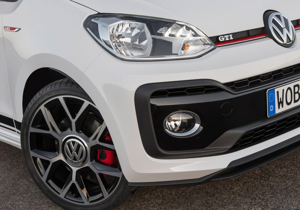 Up GTI (12)