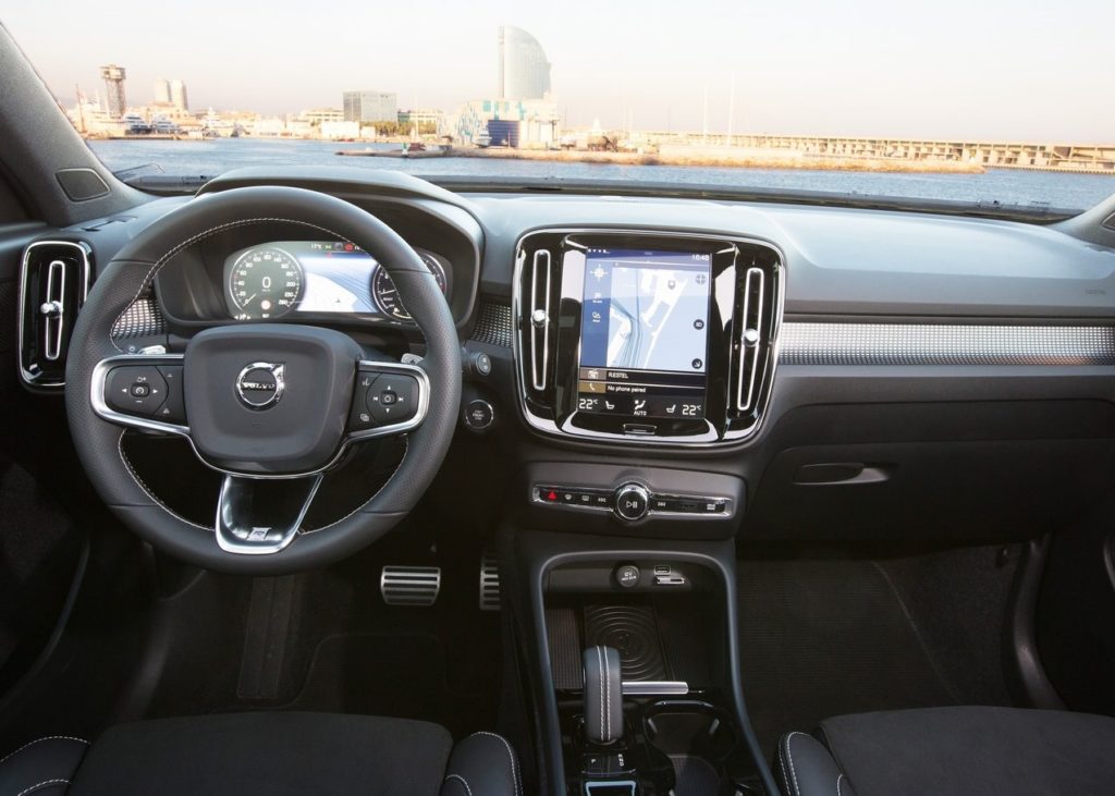 Volvo-XC40-2018-1280-65