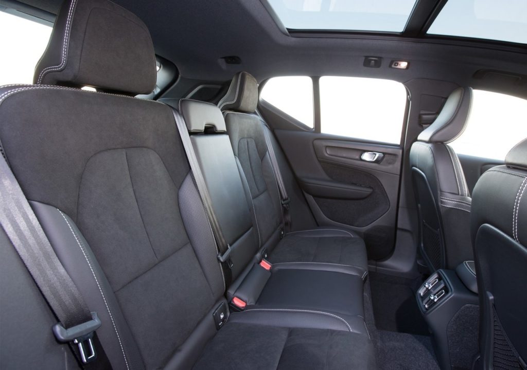 Volvo-XC40-2018-1280-6e