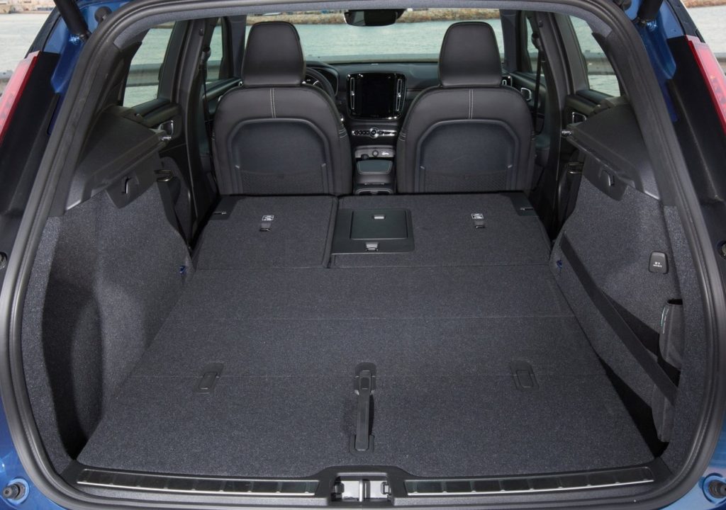 Volvo-XC40-2018-1280-83