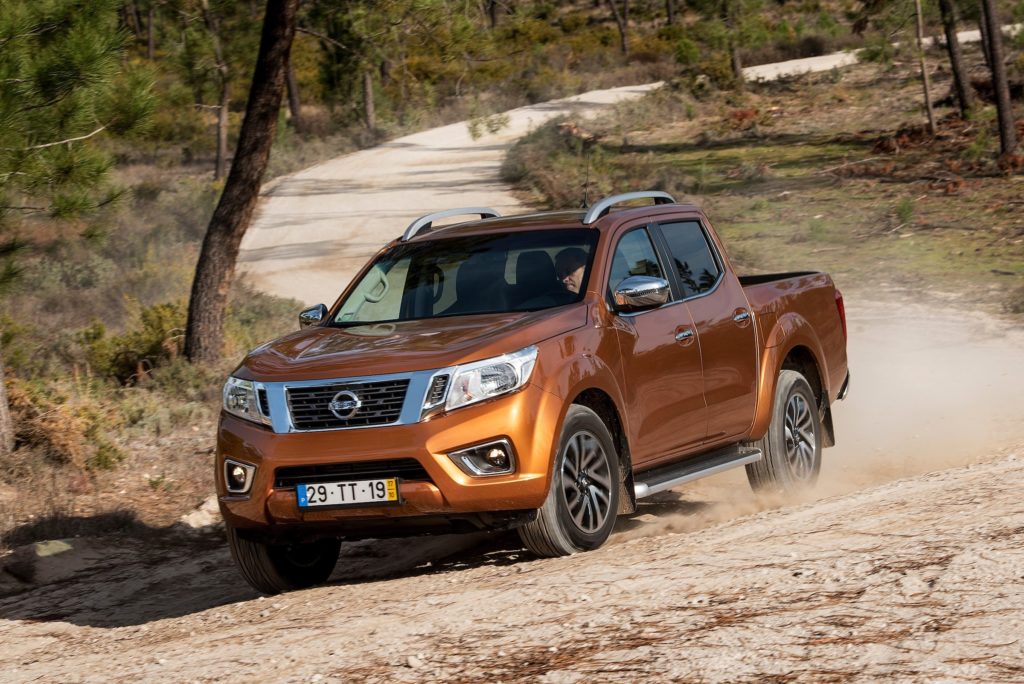 nissan navara business (4)