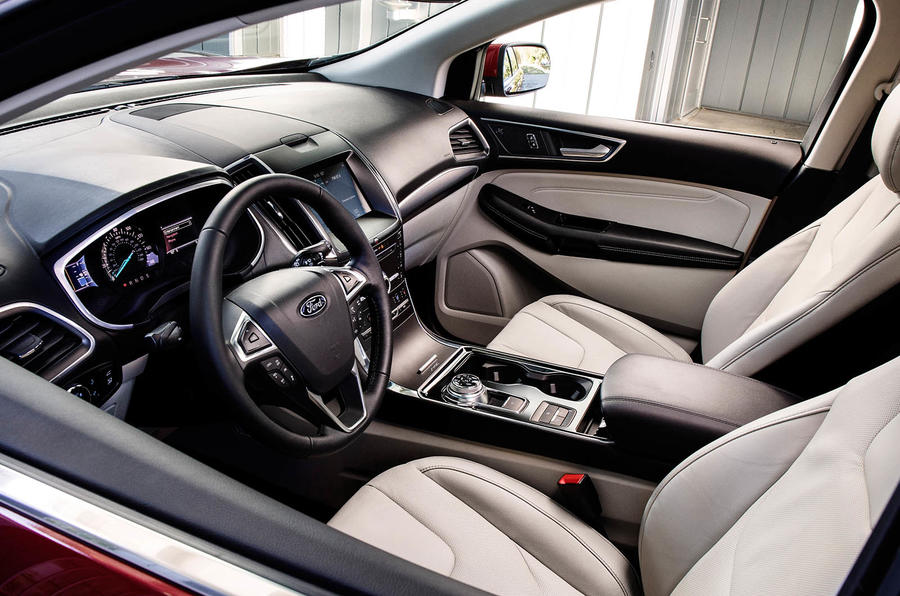 2019_ford_edge_titanium_5_1