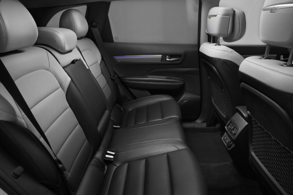 87850_2017_New_Renault_KOLEOS_INITIALE_PARIS