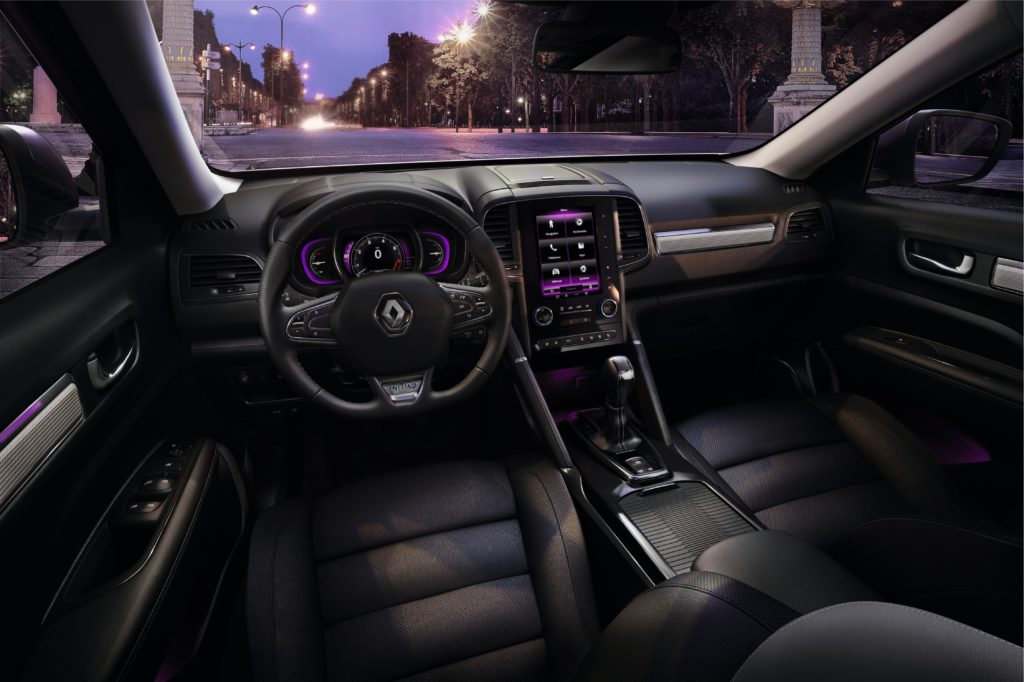 87851_2017_New_Renault_KOLEOS_INITIALE_PARIS