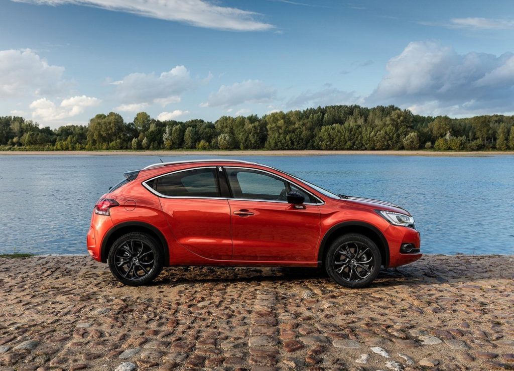 DS-4_Crossback-2016-1280-09