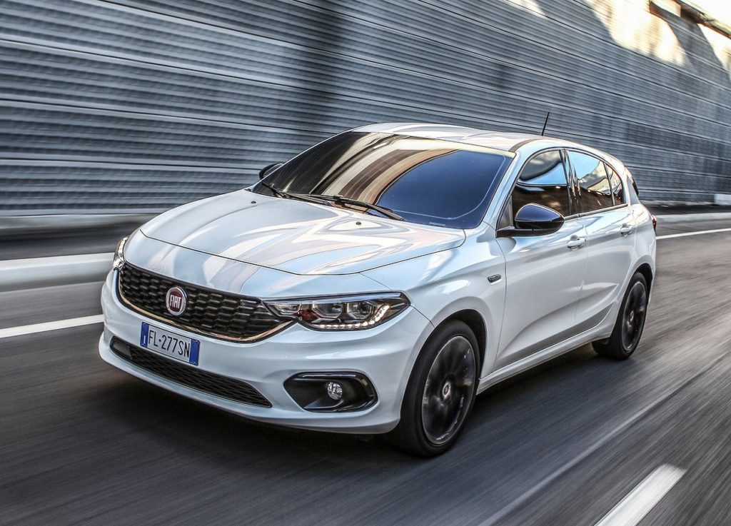 Fiat-Tipo_5-door-2017-1280-12