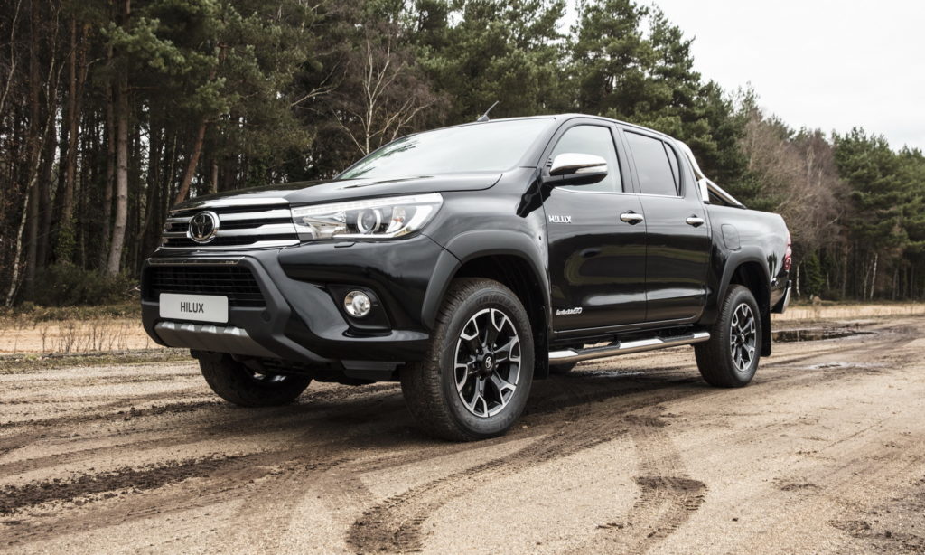 Hilux Chrome Edition (1)