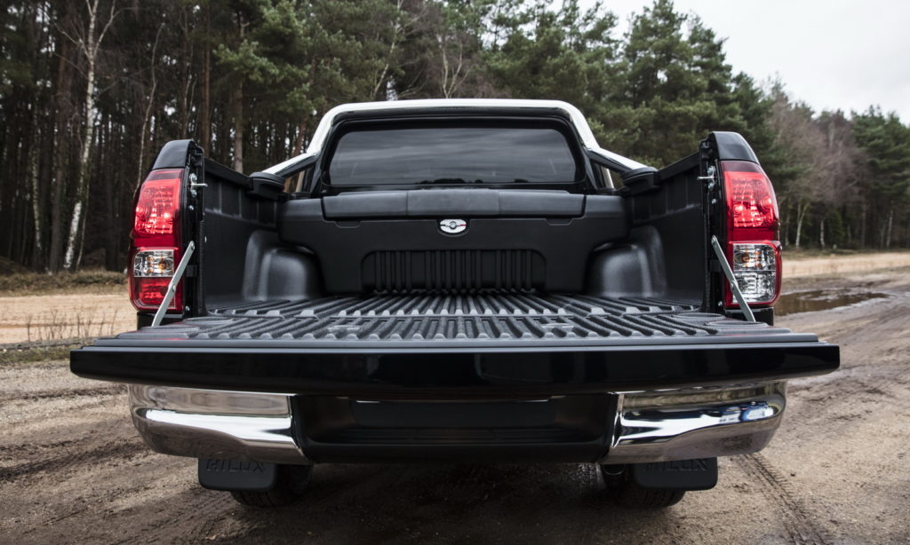Hilux Chrome Edition (2)