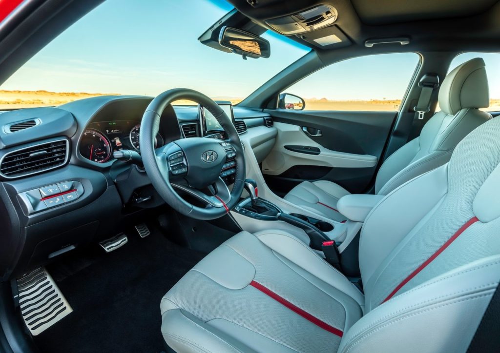 Hyundai-Veloster-2019-1280-19