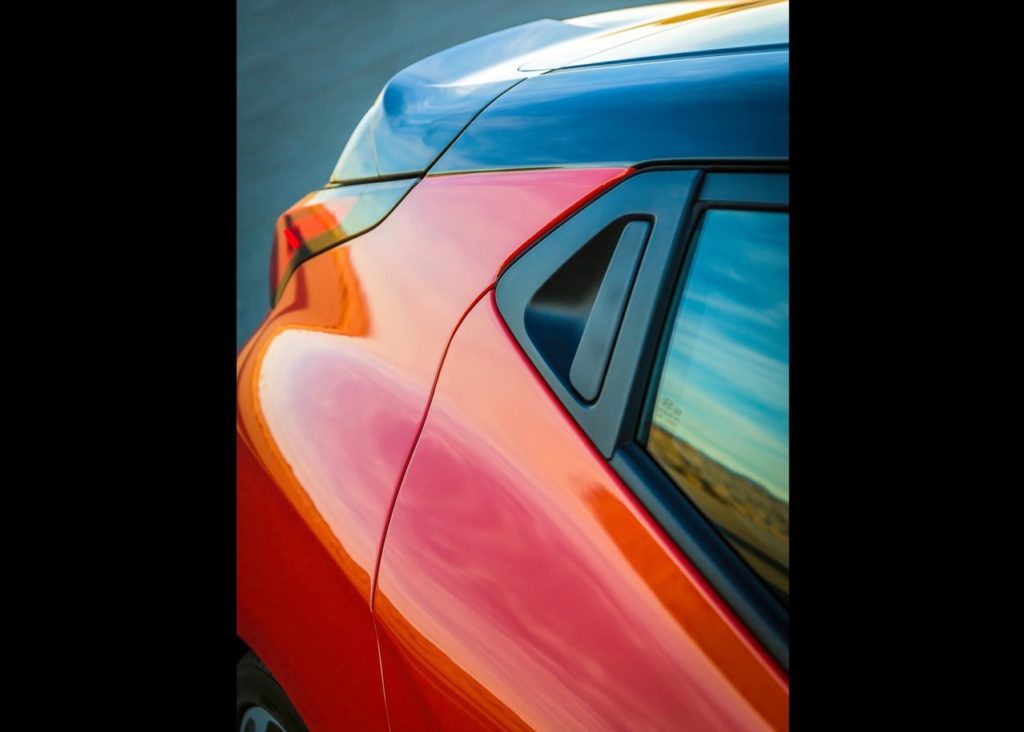 Hyundai-Veloster-2019-1280-4b