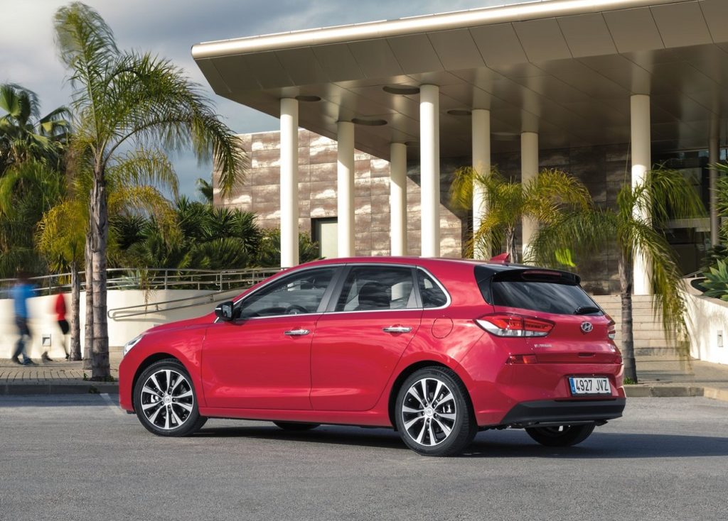 Hyundai-i30-2017-1280-18
