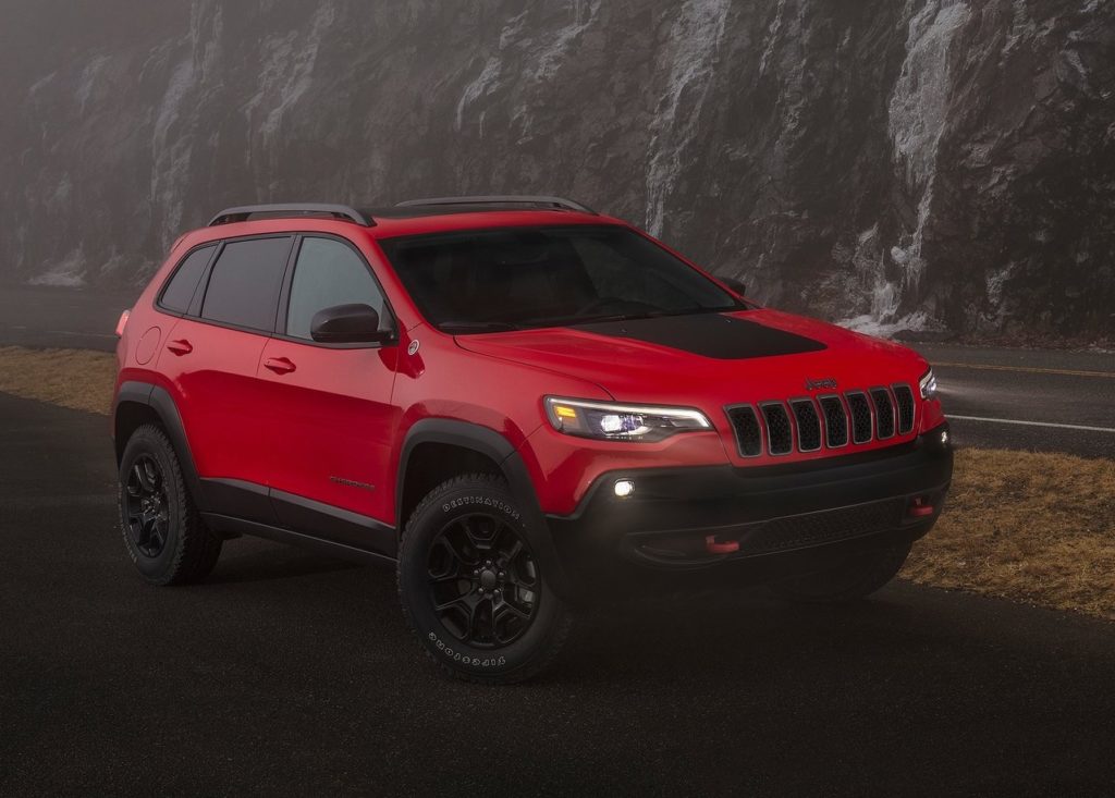 Jeep-Cherokee-2019-1280-02