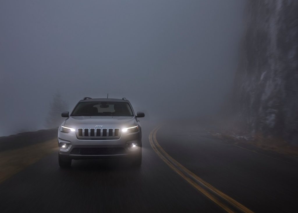 Jeep-Cherokee-2019-1280-3a