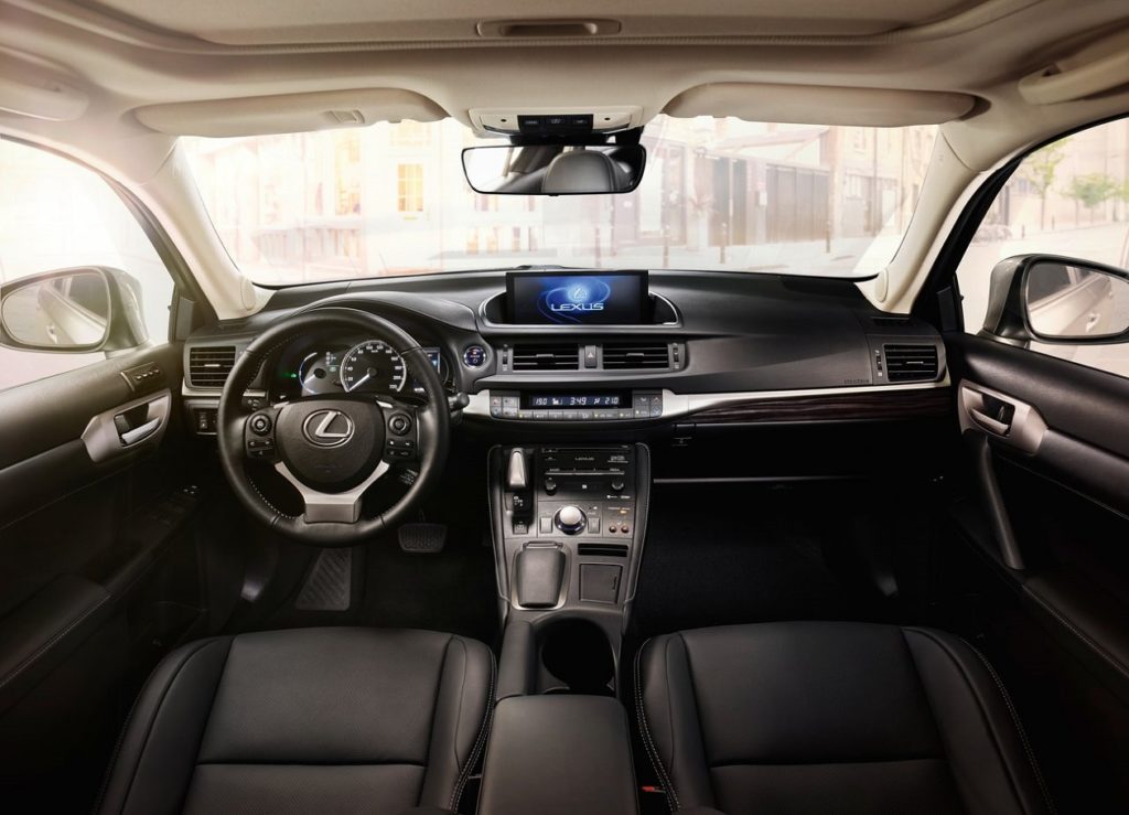 Lexus-CT_200h-2018-1280-1c