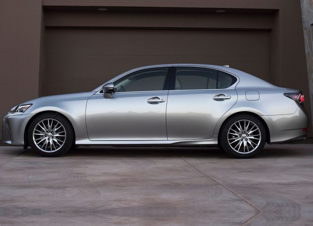 Lexus GS 200t (2016) Lado