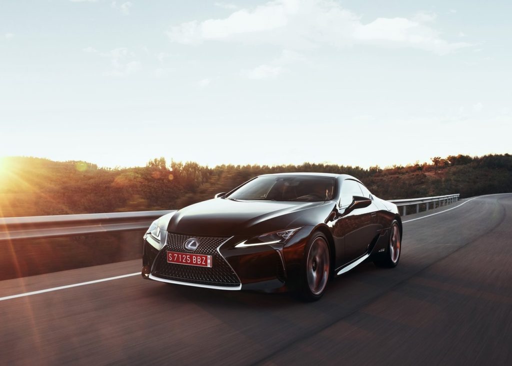 Lexus-LC_500h-2018-1280-06