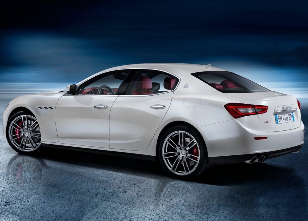 Maserati Ghibli(2014) Trás