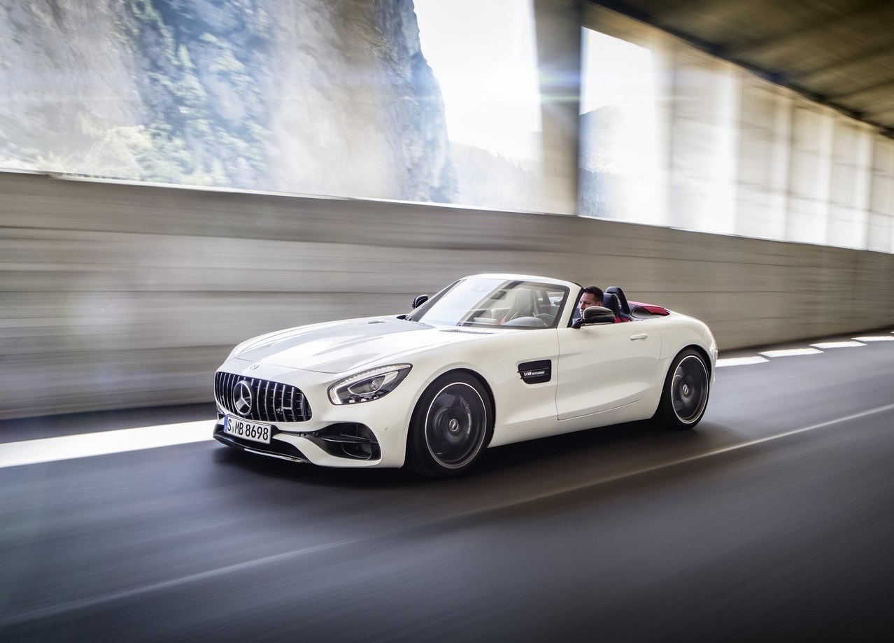 Mercedes-Benz-AMG_GT_Roadster-2017-1280-08