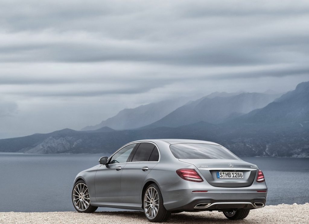 Mercedes-Benz E-Class (2017) Trás Cinzento